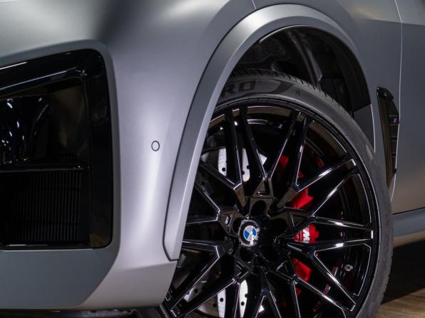 Новый BMW X5 M III (F95) Рестайлинг 2026 года, цена 24 490 000 рублей, внедорожник, Автокод Объявления