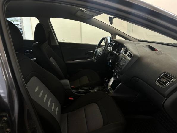 Kia Ceed II с пробегом 2014 года, цена 990 000 рублей, 180256 км, хэтчбек, Автокод Объявления