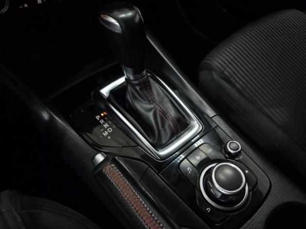 Mazda 3 III (BM) с пробегом 2015 года, цена 1 250 000 рублей, 168149 км, седан, Автокод Объявления