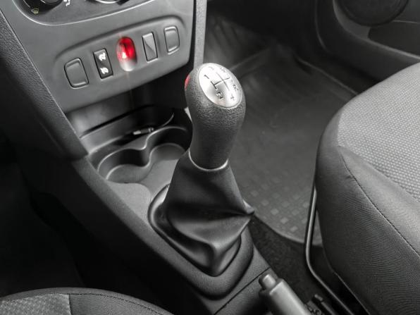 Renault Sandero II с пробегом 2014 года, цена 717 000 рублей, 139494 км, хэтчбек, Автокод Объявления