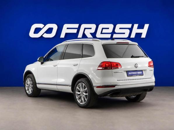Volkswagen Touareg II Рестайлинг с пробегом 2014 года, цена 2 049 055 рублей, 260574 км, внедорожник, Автокод Объявления