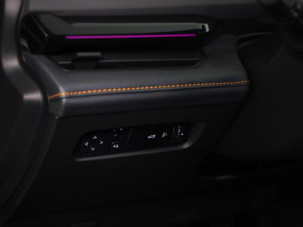 Changan UNI-V I с пробегом 2023 года, цена 2 149 000 рублей, 18960 км, лифтбек, Автокод Объявления