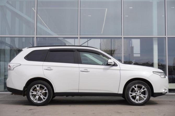Mitsubishi Outlander III с пробегом 2012 года, цена 1 570 000 рублей, 158992 км, внедорожник, Автокод Объявления