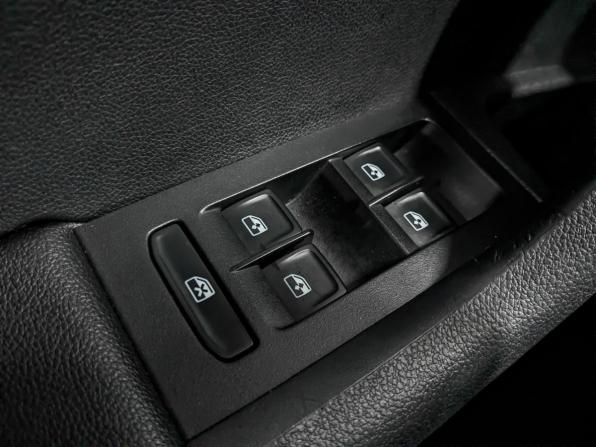 Skoda Octavia III (A7) Рестайлинг с пробегом 2020 года, цена 1 795 000 рублей, 84909 км, лифтбек, Автокод Объявления