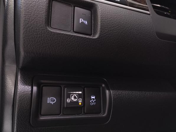 Toyota Camry VII (XV50) Рестайлинг с пробегом 2016 года, цена 1 620 000 рублей, 217378 км, седан, Автокод Объявления