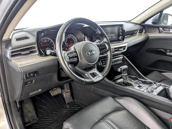 Kia K5 III с пробегом 2021 года, цена 2 710 000 рублей, 84153 км, седан, Автокод Объявления