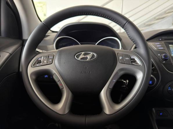 Hyundai ix35 I Рестайлинг с пробегом 2014 года, цена 1 379 900 рублей, 93000 км, внедорожник, Автокод Объявления
