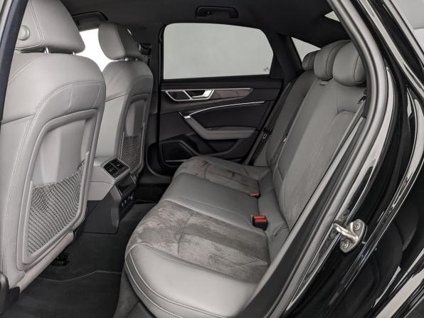 Audi A6 V (C8) с пробегом 2021 года, цена 4 530 000 рублей, 61659 км, седан, Автокод Объявления