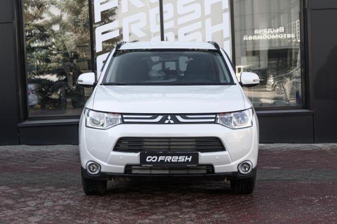 Mitsubishi Outlander III с пробегом 2014 года, цена 1 700 000 рублей, 72909 км, внедорожник, Автокод Объявления