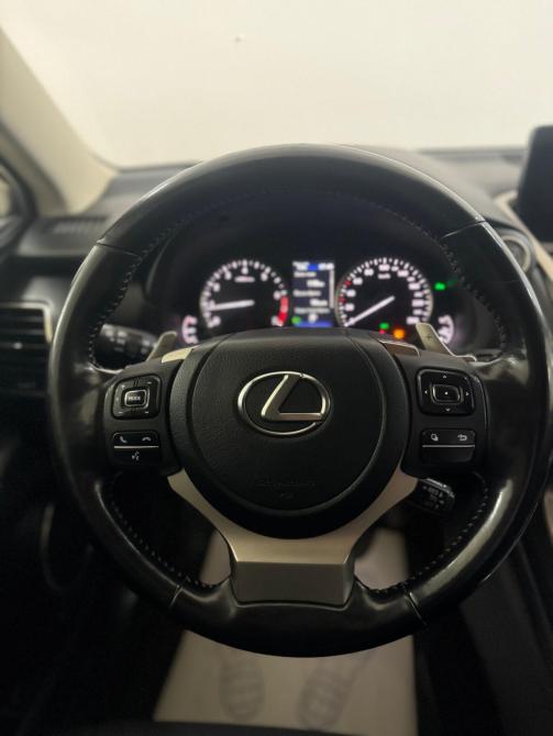 Lexus NX I Рестайлинг Екатеринбург  - изображение 11
