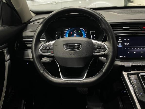 Geely Atlas Pro с пробегом 2023 года, цена 1 899 000 рублей, 68380 км, внедорожник, Автокод Объявления