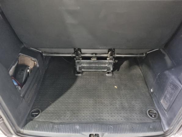 Volkswagen Caravelle T6 с пробегом 2017 года, цена 2 015 000 рублей, 432527 км, минивэн, Автокод Объявления