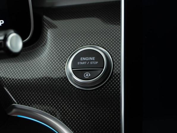 Mercedes-Benz C-Класс V (W206) с пробегом 2021 года, цена 5 649 999 рублей, 53135 км, седан, Автокод Объявления
