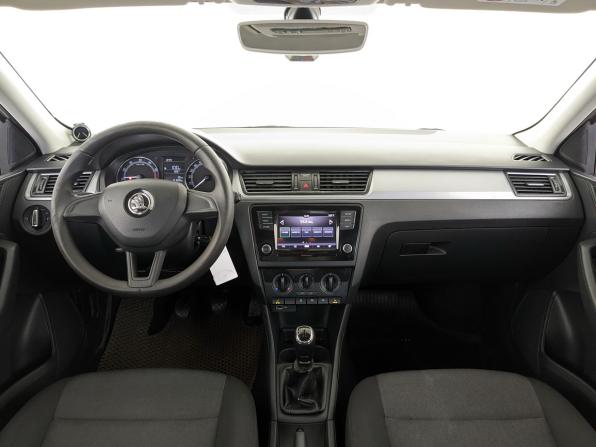 Skoda Rapid I Рестайлинг с пробегом 2019 года, цена 900 000 рублей, 151028 км, лифтбек, Автокод Объявления