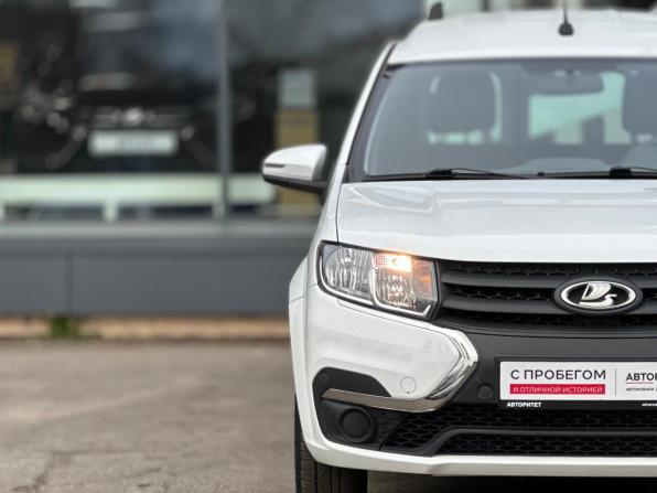 Lada (ВАЗ) Largus I Рестайлинг с пробегом 2024 года, цена 1 279 000 рублей, 26561 км, универсал, Автокод Объявления