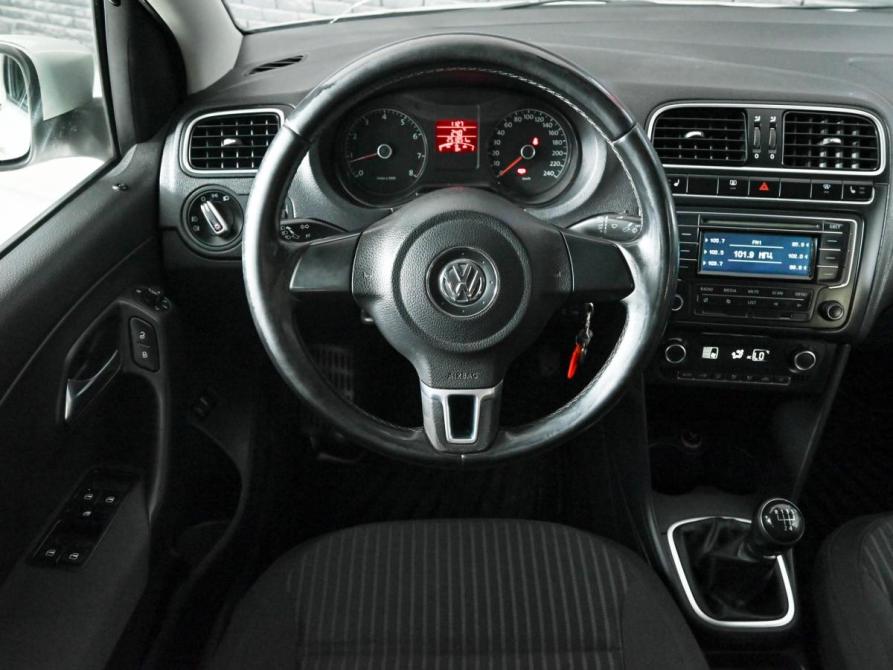 Volkswagen Polo V Екатеринбург  - изображение 11
