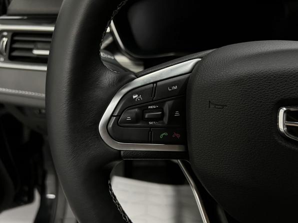 Geely Atlas Pro с пробегом 2023 года, цена 2 195 000 рублей, 30684 км, внедорожник, Автокод Объявления