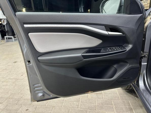 Lada (ВАЗ) Vesta I с пробегом 2019 года, цена 1 340 000 рублей, 45300 км, универсал, Автокод Объявления