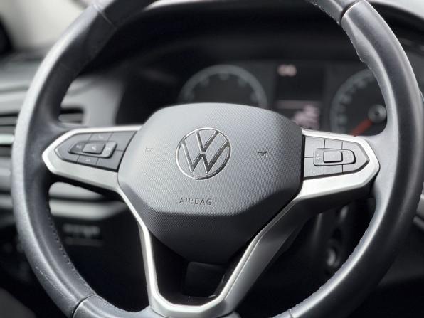 Volkswagen Polo VI с пробегом 2021 года, цена 1 325 000 рублей, 78242 км, лифтбек, Автокод Объявления