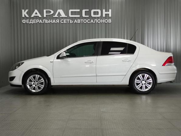 Opel Astra H Рестайлинг с пробегом 2011 года, цена 570 000 рублей, 173236 км, седан, Автокод Объявления