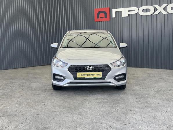 Hyundai Solaris II с пробегом 2019 года, цена 1 157 000 рублей, 142084 км, седан, Автокод Объявления