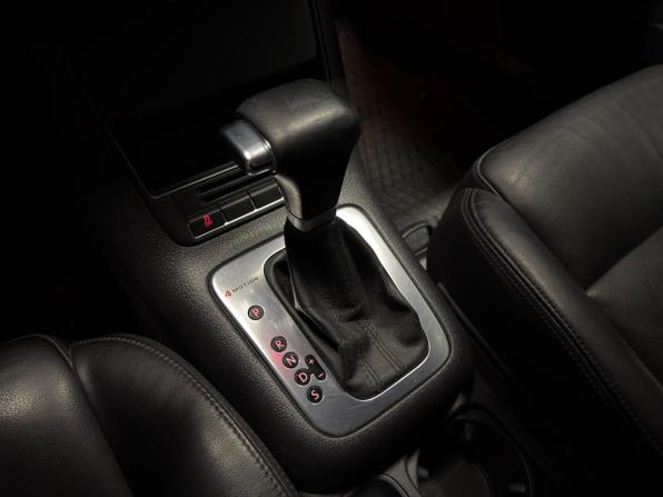 Volkswagen Tiguan I с пробегом 2010 года, цена 999 000 рублей, 202542 км, внедорожник, Автокод Объявления