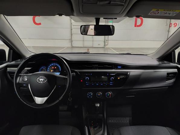 Toyota Corolla XI (E160 E170 E180) с пробегом 2015 года, цена 1 370 000 рублей, 79711 км, седан, Автокод Объявления