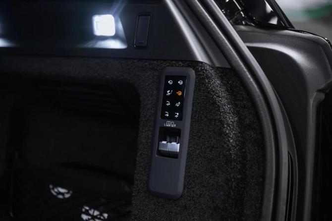 Новый Land Rover Range Rover V 2026 года, цена 23 450 000 рублей, внедорожник, Автокод Объявления