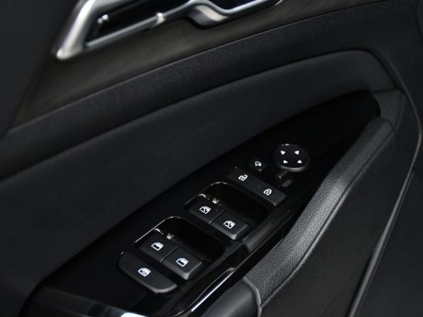 Kia Sportage V с пробегом 2022 года, цена 3 825 000 рублей, 88617 км, внедорожник, Автокод Объявления