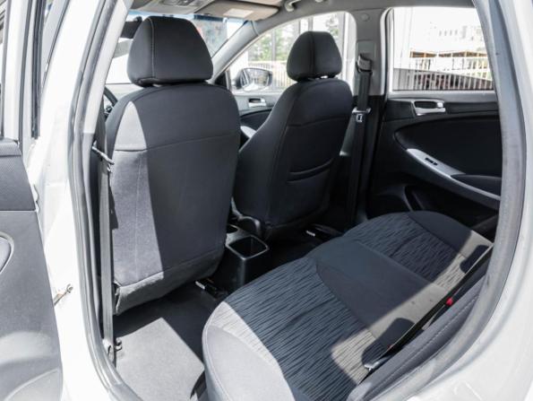 Hyundai Solaris I Рестайлинг с пробегом 2014 года, цена 1 059 000 рублей, 145711 км, седан, Автокод Объявления