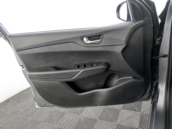Hyundai Solaris II Рестайлинг с пробегом 2020 года, цена 1 525 000 рублей, 92387 км, седан, Автокод Объявления