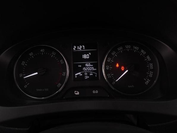 Skoda Rapid I с пробегом 2014 года, цена 899 000 рублей, 192009 км, лифтбек, Автокод Объявления