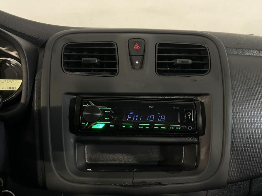 Renault Logan II Рестайлинг Великий Новгород  - изображение 15