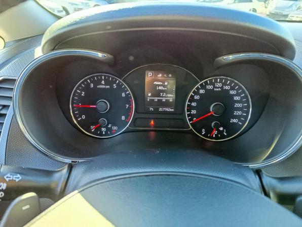 Kia Cerato III Рестайлинг (Classic) с пробегом 2018 года, цена 1 349 995 рублей, 217742 км, седан, Автокод Объявления