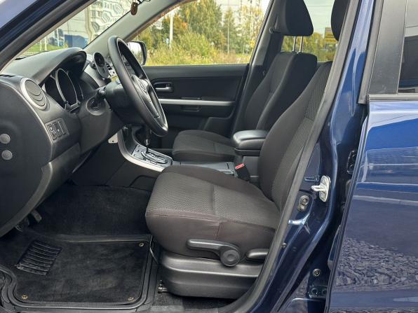 Suzuki Grand Vitara II Рестайлинг с пробегом 2010 года, цена 899 000 рублей, 276218 км, внедорожник, Автокод Объявления