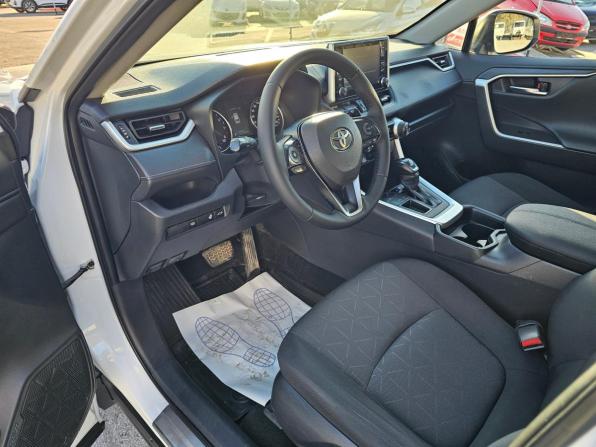 Toyota RAV4 V (XA50) с пробегом 2019 года, цена 2 799 995 рублей, 135090 км, внедорожник, Автокод Объявления