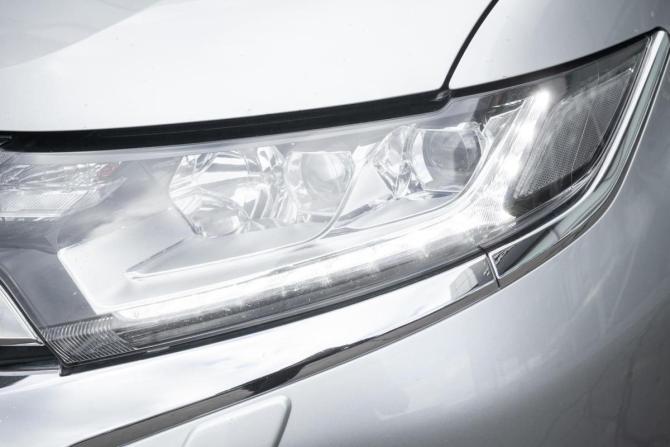 Mitsubishi Outlander III Рестайлинг с пробегом 2015 года, цена 2 335 000 рублей, 188500 км, внедорожник, Автокод Объявления