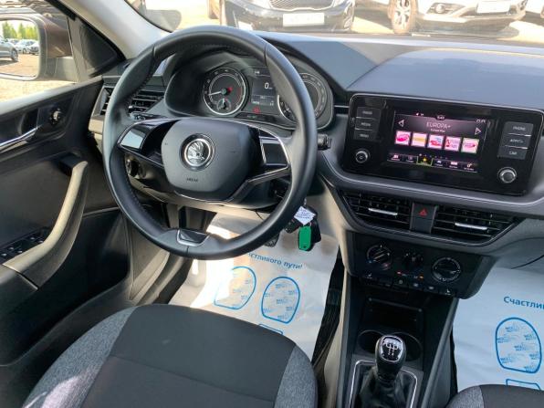 Skoda Rapid II с пробегом 2021 года, цена 1 492 300 рублей, 138058 км, лифтбек, Автокод Объявления