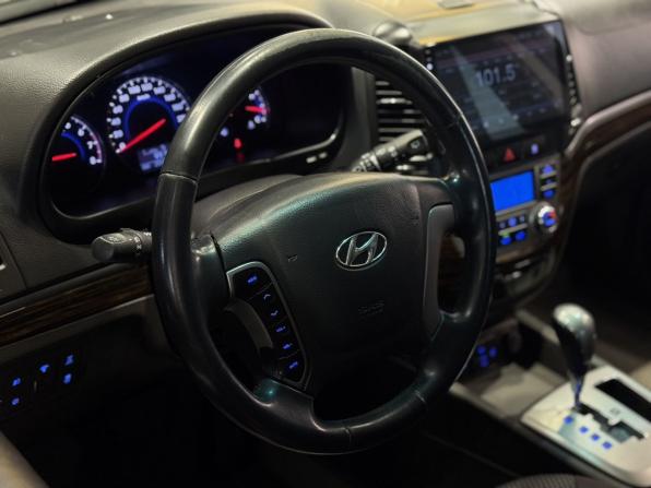 Hyundai Santa Fe II Рестайлинг с пробегом 2012 года, цена 1 500 000 рублей, 204906 км, внедорожник, Автокод Объявления