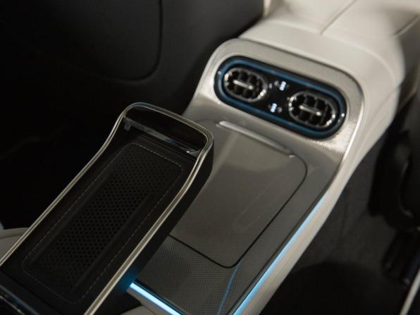 Новый Mercedes-Benz S-Класс VII (W223) Рестайлинг 2026 года, цена 35 500 000 рублей, седан, Автокод Объявления