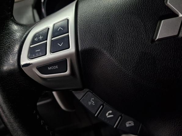 Mitsubishi ASX I с пробегом 2012 года, цена 960 000 рублей, 280027 км, внедорожник, Автокод Объявления