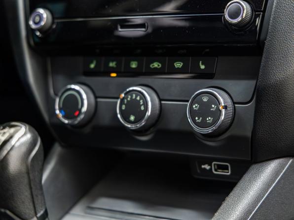 Skoda Octavia III (A7) Рестайлинг с пробегом 2018 года, цена 1 538 000 рублей, 122941 км, лифтбек, Автокод Объявления