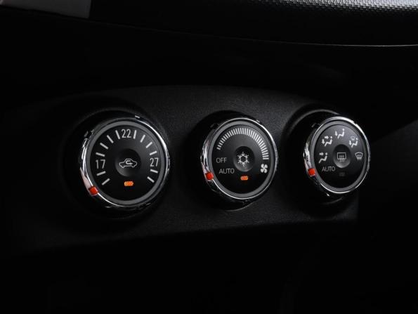 Mitsubishi Outlander II Рестайлинг с пробегом 2011 года, цена 1 250 000 рублей, 209953 км, внедорожник, Автокод Объявления