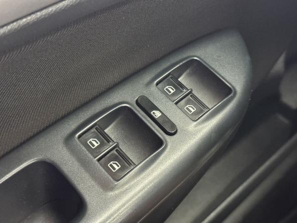 Skoda Octavia II (A5) Рестайлинг с пробегом 2012 года, цена 1 049 000 рублей, 127000 км, лифтбек, Автокод Объявления