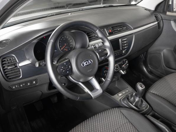 Kia Rio IV с пробегом 2017 года, цена 1 016 700 рублей, 178215 км, седан, Автокод Объявления