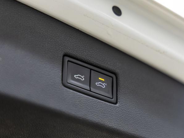 Volkswagen Tiguan II Рестайлинг с пробегом 2021 года, цена 3 250 000 рублей, 83628 км, внедорожник, Автокод Объявления