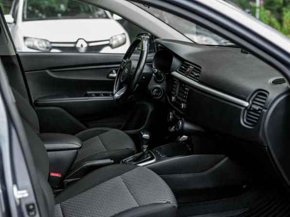 Kia Rio IV с пробегом 2018 года, цена 1 240 000 рублей, 199207 км, хэтчбек, Автокод Объявления