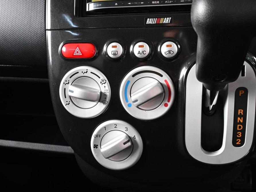 Mitsubishi eK Sport I Рестайлинг Ростов-на-Дону  - изображение 13