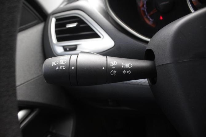 Lada (ВАЗ) Vesta I с пробегом 2020 года, цена 1 345 000 рублей, 48219 км, универсал, Автокод Объявления