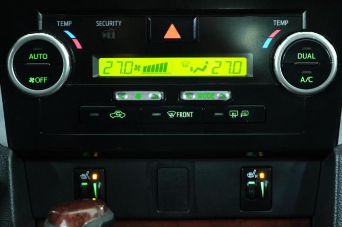 Toyota Camry VII (XV50) с пробегом 2012 года, цена 1 799 000 рублей, 229000 км, седан, Автокод Объявления